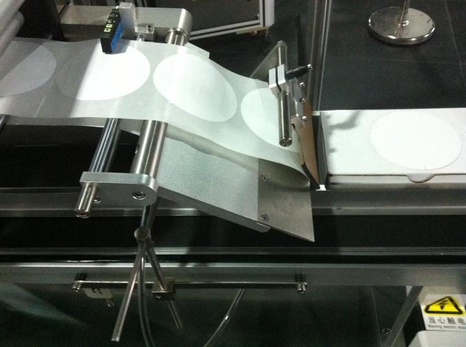 জার / কার্টন / ধারক জন্য স্ব আঠালো শীর্ষ লেবেল মেশিন