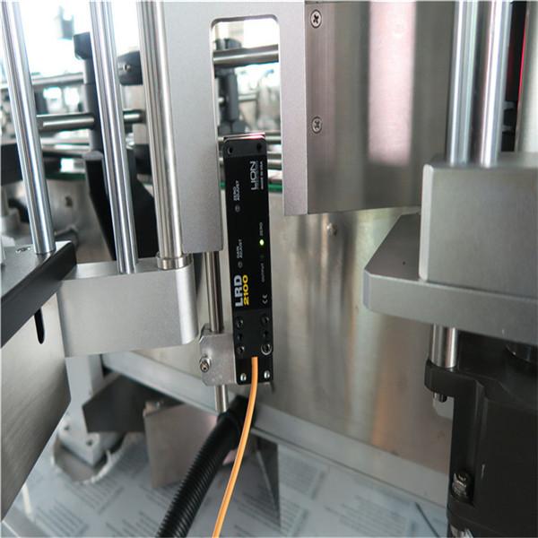 পানীয় / দৈনিক রাসায়নিকের জন্য রন্ড বোতল স্বয়ংক্রিয় লেবেলিং মেশিন