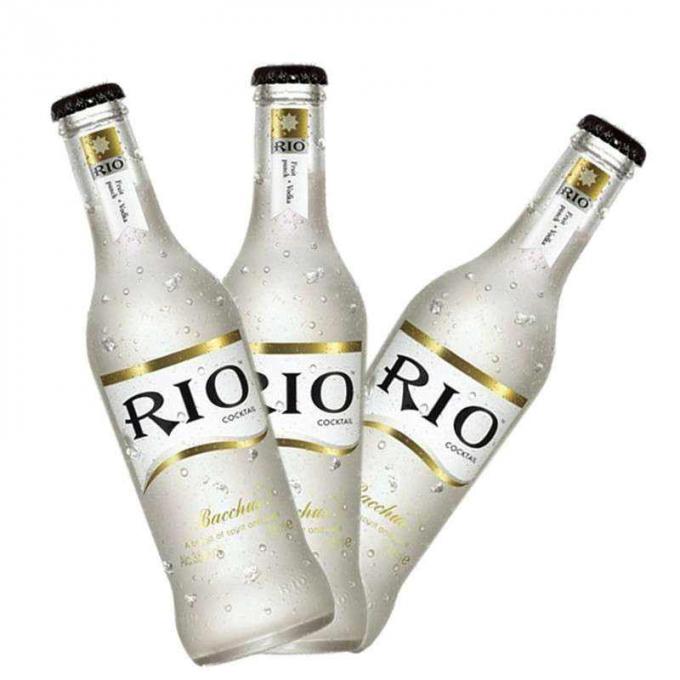 চিলি / অস্ট্রেলিয়া ওয়াইন থ্রি লেবেল স্টেশনের বোতলটির জন্য স্ব আঠালো লেবেলিং মেশিন