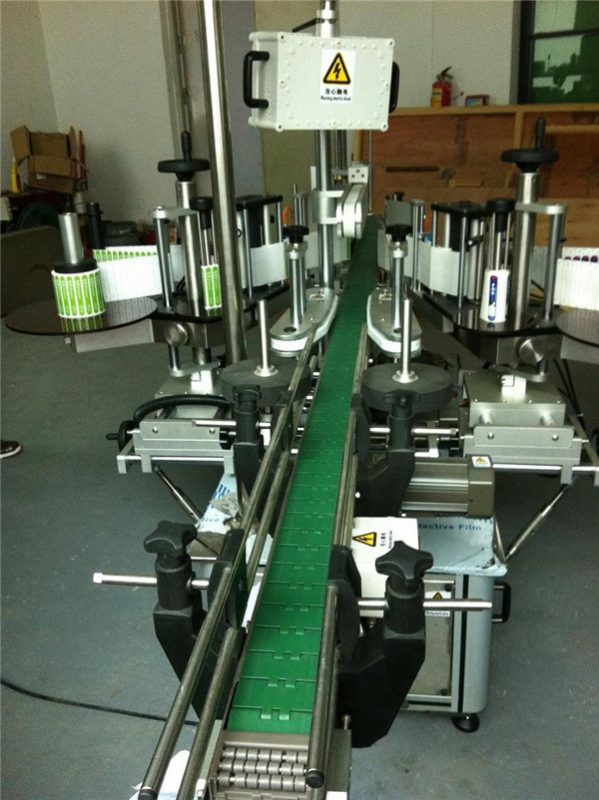 বড় ব্র্যান্ড পুডাও স্টিকার লেবেল আবেদনকারী ওয়াইন লেবেলিং মেশিন / বিয়ারের বোতল লেবেল আবেদনকারী