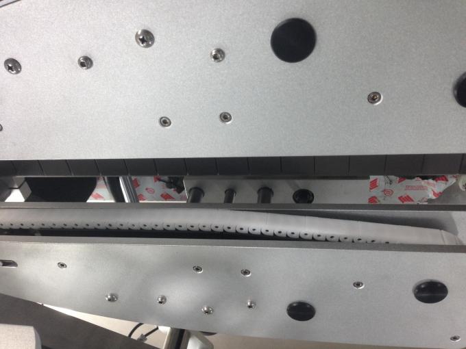 একাধিক প্রকারের বোতল স্টিকার লেবেলিং মেশিন পিএলসি নিয়ন্ত্রণ ব্যবস্থা