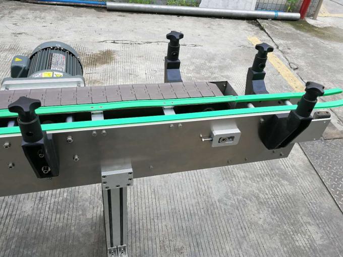 স্বয়ংক্রিয় স্টিকার লেবেল আবেদনকারী স্কয়ার বোতল লেবেল মেশিন ডাবল পাশ / একপাশে