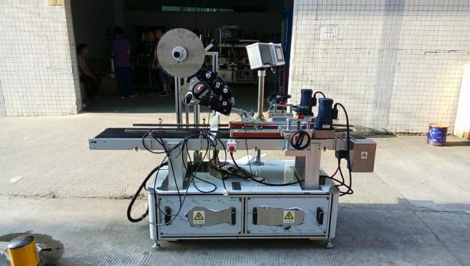 1500W শীর্ষ লেবেলিং মেশিন / ক্যাপস, বক্সস, ম্যাগাজিনগুলি, কার্টনের জন্য লেবেল অ্যাপ্লিকেশন সরঞ্জাম