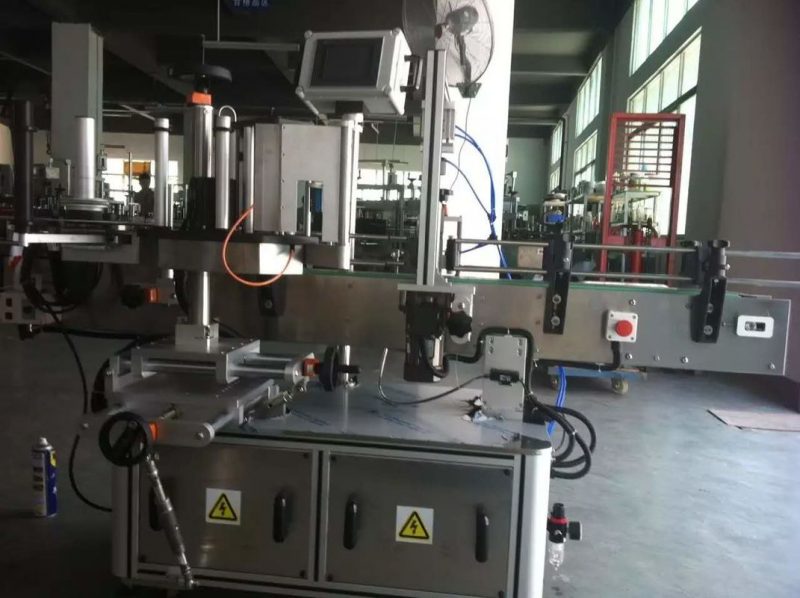 চীন ফল / উদ্ভিজ্জ রস রস বৃত্তাকার বোতল স্টিকার লেবেল মেশিন পানীয় পানীয় সরবরাহকারী জন্য For